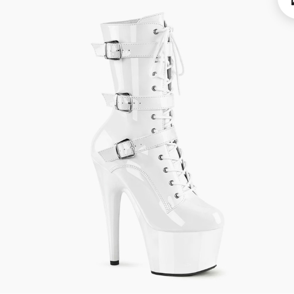 Pleaser Adore 1043 White Patent 7” Boot with Buckles NEW in box size 8